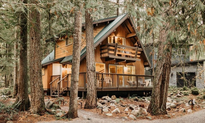 Warnick Cabin | Glacier Springs Cabin #27 - EV Charger - Wi-Fi