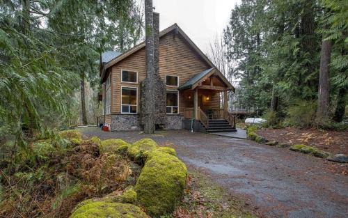 Glacier House | Glacier Springs Cabin 20 An Elegant Country Home