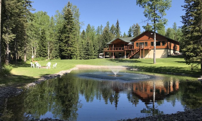 Columbia Falls House | Glacier Tamarack Tranquility Grand Home and Serene Home located on 7 acres