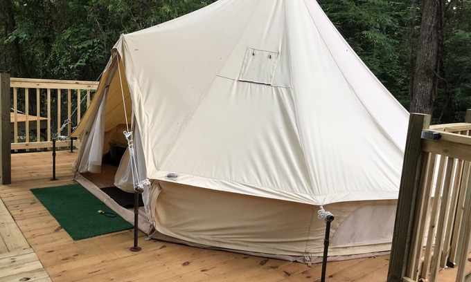 Broken Bow RV Rental | Glampin' In Style - Irish Spring