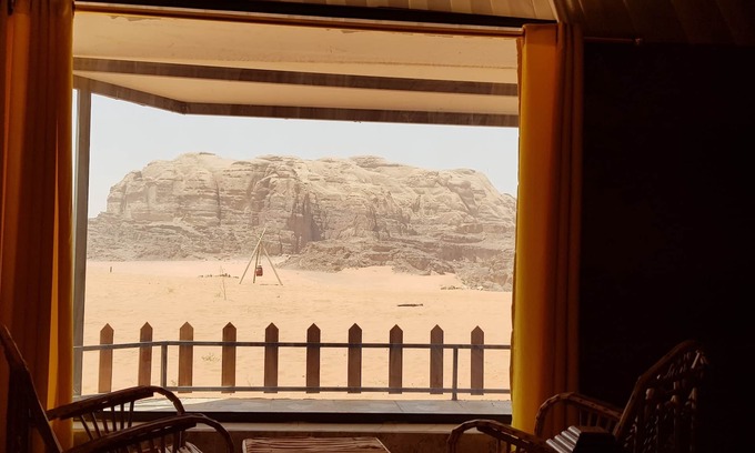 Wadi Rum Hotel | Glamping at wadi rum under the sun