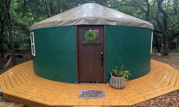 Waxahachie Cottage | Glamping in Waxahachie, Come stay in our luxury Yurt in the Woods with a Hot Tub