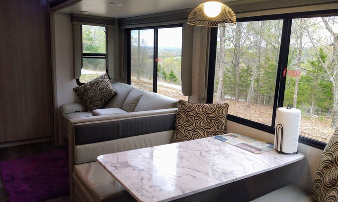 Yellville House | Glamping on a Mountain. The wilderness and beauty of the Ozarks, with Internet!