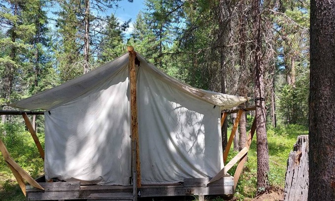 Olney RV Rental | Glamping Wall Tent 4/ Unfurnished