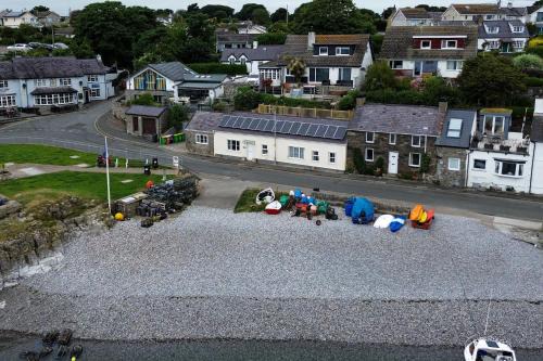 Moelfre House | Glan Y Don Moelfre