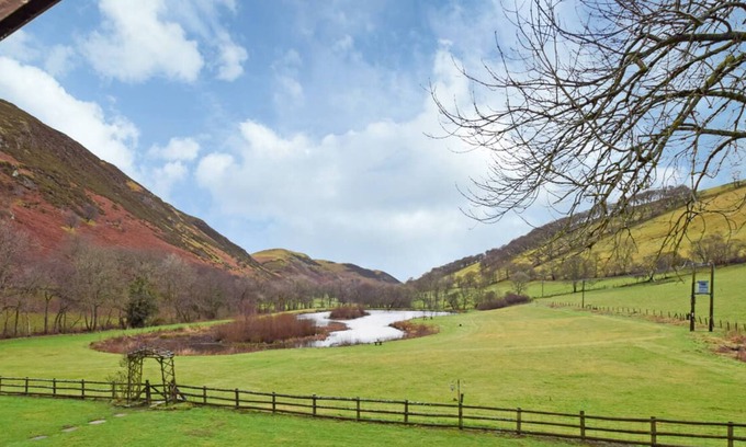 Builth Wells Apartment | Glas y Dorlan - King Fisher