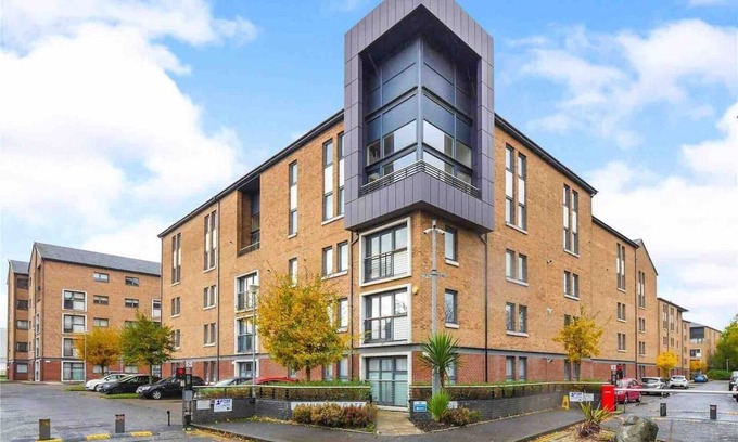 Glasgow Westend Apartment | Glasgow City Escape - Spacious 3 Bedroom Apartment