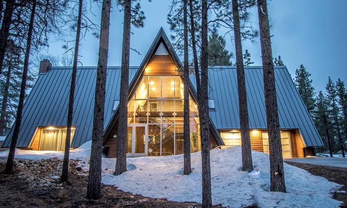 Fox Farm Ski Chalet | Glass Peak #350
