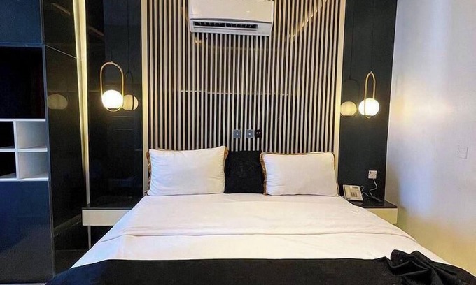 Abuja Hotel | GlassTop Lounge Kubwa