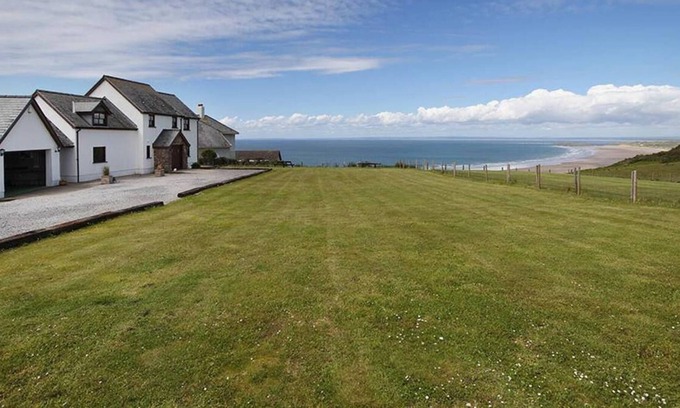 Rhossili House | Glebe Farm in the beautiful Rhossili