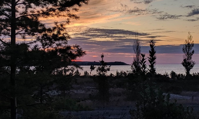 Glen Arbor Cottage | Glen Arbor – on Sleeping Bear Bay