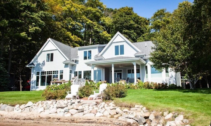 Empire House | Glen Den - Spectacular Views of Sleeping Bear Dunes, Luxury Lakefront Home