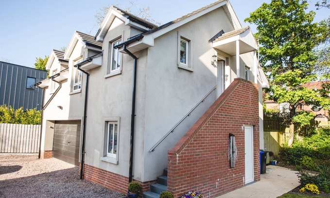 Bangor Cottage | Glenbrook Lodge - no longer available
