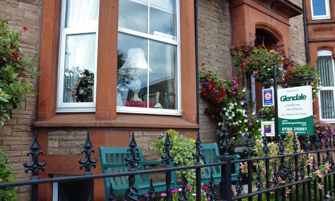 Penrith House | Glendale Guest House