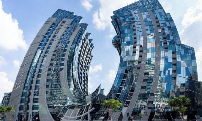 Downtown Dubai Apartment | GLOBALSTAY. J One Tower Apartments