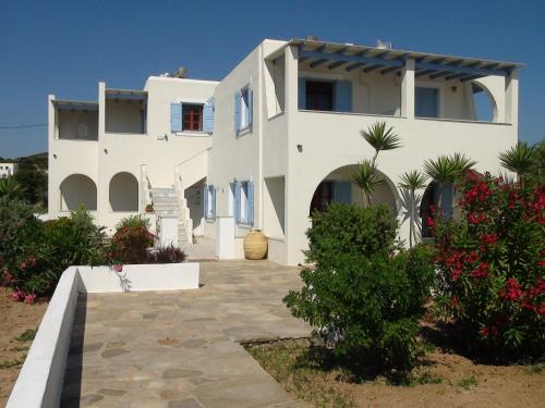 Naxos Apartment | Glyfada Beach Studios