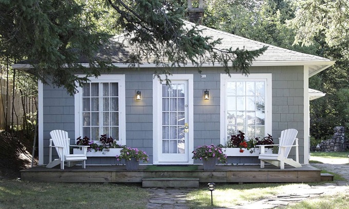 Lake Placid Cottage | ★ GO-Cottage ★ Charming Dual Cottage Retreat ★ 3BD ★ Wifi ★ Yard ★ Walk to townn