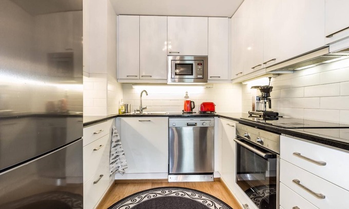 Kluuvi Apartment | Go Happy Home Apartment Mikonkatu 11