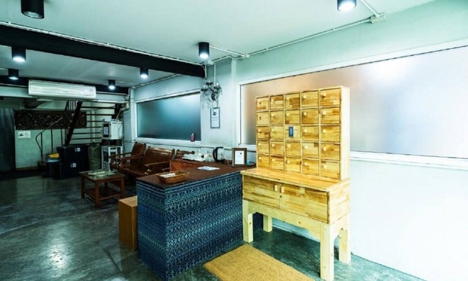 Chana Songkhram Hotel | GO INN Khaosan