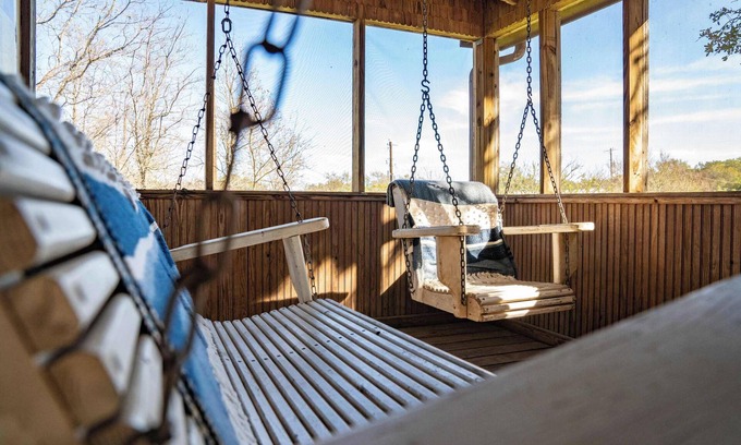 San Marcos Cabin | Goat-Tastic Retreat: Tub, Fire Pit, Porch & Pool