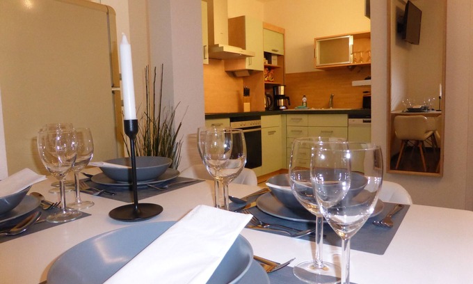 Jena Apartment | Goethe apartment, near center & university, free wifi, parking, 2 bedrooms