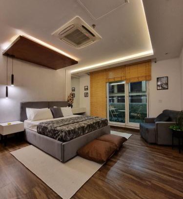 Lahore Apartment | Gold Crest Luxuries APT with high end Amenities & Mall