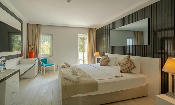 Turgutreis Hotel | Golden Beach Resort & Spa