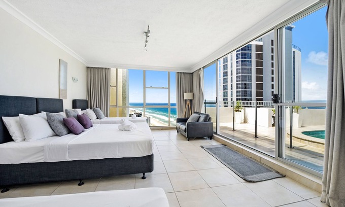 Surfers Paradise Apartment | Golden Gate - Q Stay