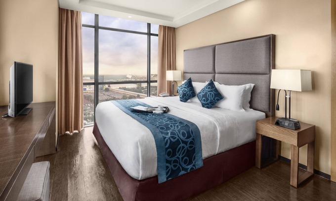 Barangay 76 Hotel | Golden Phoenix Hotel Manila