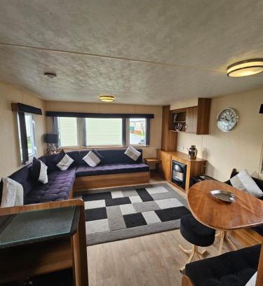 Kinmel Bay House | Golden Sands 8 berth cosy caravan