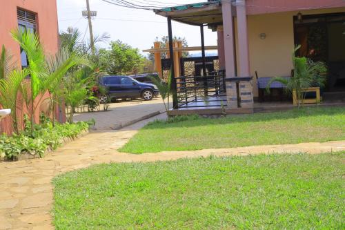 Lyamutundwe Hotel | Golden Suites Hotel