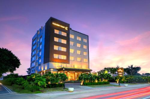 Taj Ganj Hotel | Golden Tulip Agra
