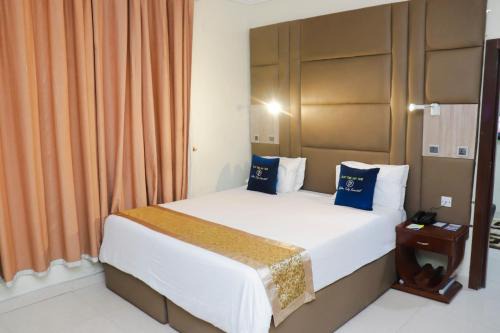 Port Harcourt Hotel | Golden Tulip Hotel- Evergreen Port Harcourt