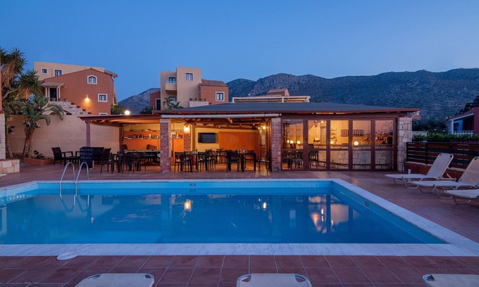 Hersonissos Centre Apartment | Golden Valentin Apartments