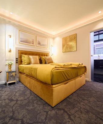 Centre Ville Apartment | GoldPearl Amiens Suite LuxeDouche Sensorielle Hyper Centre