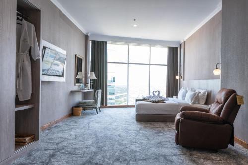 Surabaya Hotel | Goldvitel Hotel Surabaya