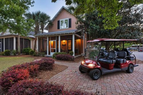 Sandestin House | Golf Cart Pool Access Near Baytowne Beach Coral Starfish by AvantStay
