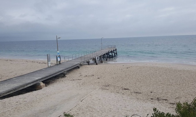 Normanville House | GOLF COURSE FRONTAGE With magnificent views,