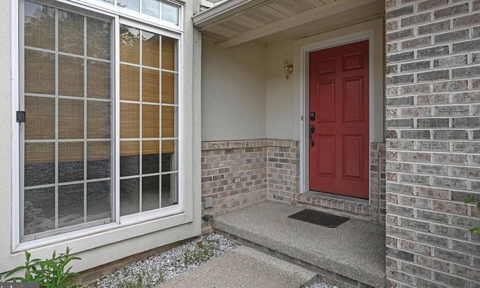 Millersville House | Golf Course Town Home