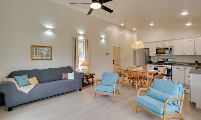 Crossville Cottage | Golf, Fish & Swim at Lake Tansi: Outdoor Haven!
