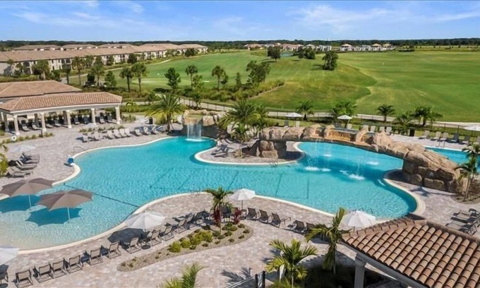 Lakewood Ranch Condo | GOLF LIFE- BRAND NEW LAKEWOOD NATIONAL GOLF CLUB 2 BED / 2 BATH CONDO +...