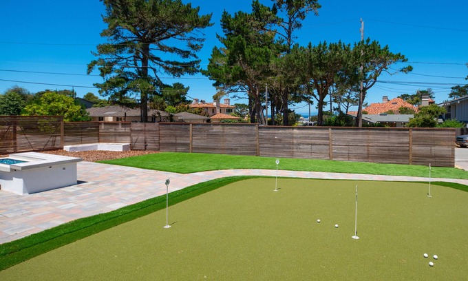 Del Monte Forest House | Golf Retreat in Pebble Beach-Ocean View-5 minute walk to beach, Fully Enclosed