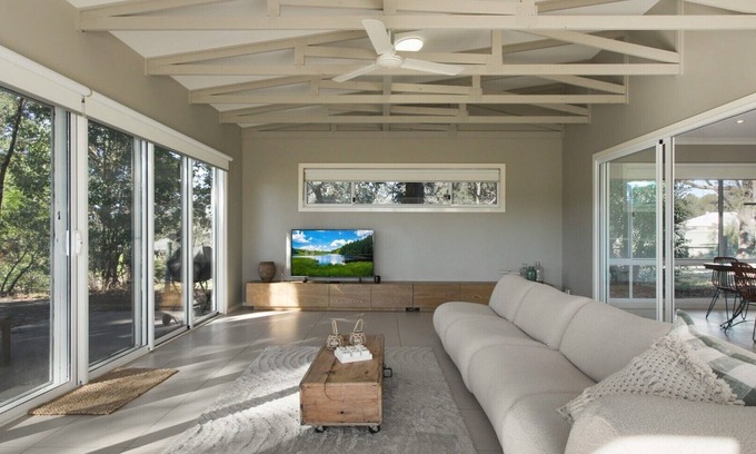 Metung House | Golf Springs - Metung