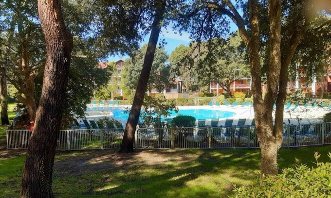 Moliets-et-Maa Apartment | Golf, surfing, swimming and relaxation