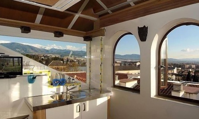 Central District Apartment | Golondrinas de la Alhambra