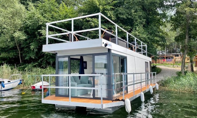Gizycko Boat Rental | GOLTGO Houseboat Hausboot TAJTY