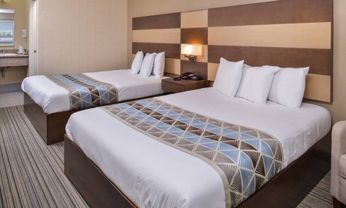 San Carlos Hotel | Good Living Inn