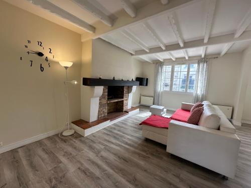 Perigueux House | Good Place