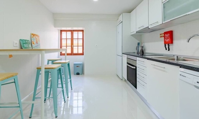 Setubal Apartment | Good Vibes Apartment