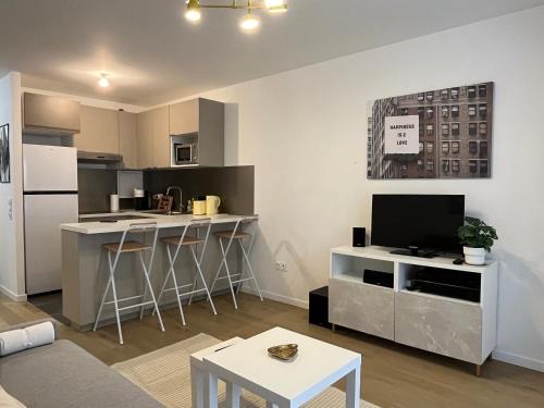 Clichy Apartment | GoodGuest-Cosy Apartment New Bulding Clichy
